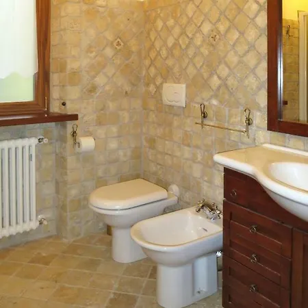 Locazione Turistica Casa Di Bobby Semesterbostad